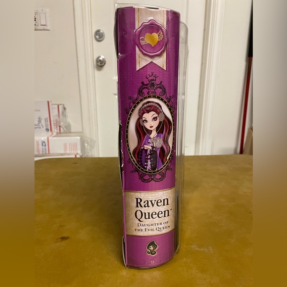 NWT NRFB Ever After High Raven Queen Getting Fairest 2013 12” doll. Collectible - Picture 7 of 10